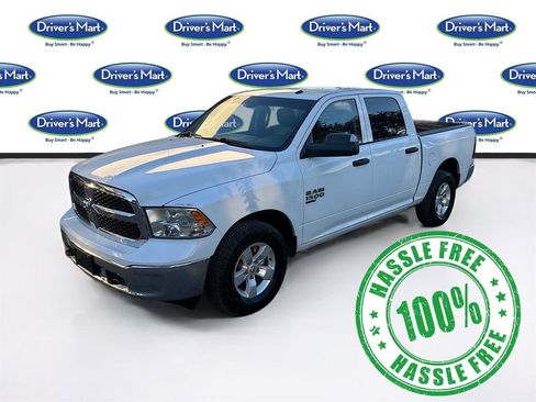 Used 2022 RAM 1500 Tradesman w/ Chrome Appearance Group image 3