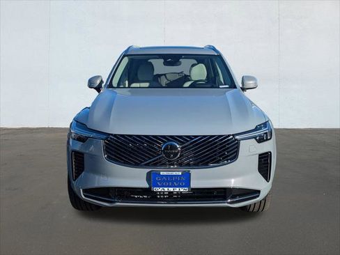 New 2026 Volvo XC90 B6 Ultra image 4