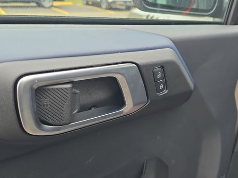 New 2025 Ford Bronco Raptor image 10