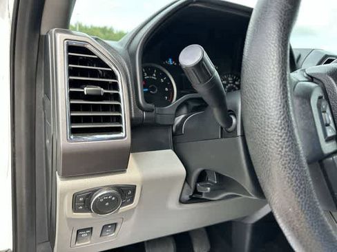 Used 2015 Ford F150 XLT w/ Equipment Group 301A Mid RWD image 23