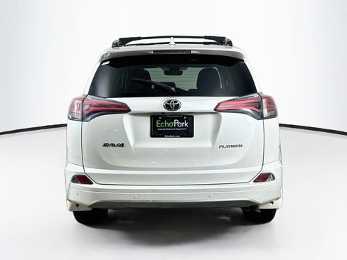 Used 2017 Toyota RAV4 Platinum FWD image 7