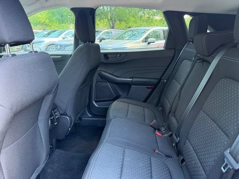 Used 2023 Ford Escape Active w/ Tech Pack #1 AWD/4WD image 11