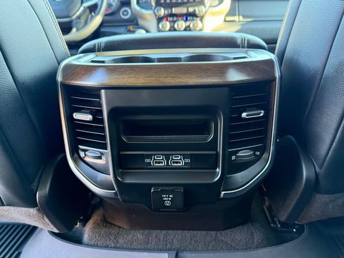 Used 2022 RAM 1500 Laramie image 32