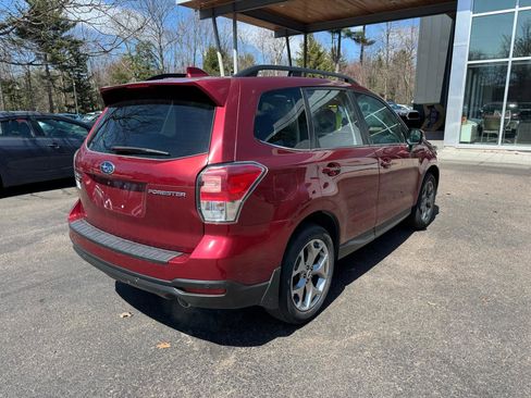 Used 2018 Subaru Forester 2.5i Touring AWD/4WD image 5