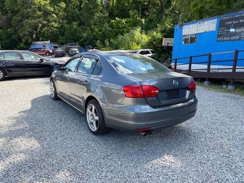 Used 2012 Volkswagen Jetta S FWD image 9