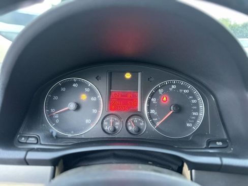 Used 2009 Volkswagen Jetta SE image 14