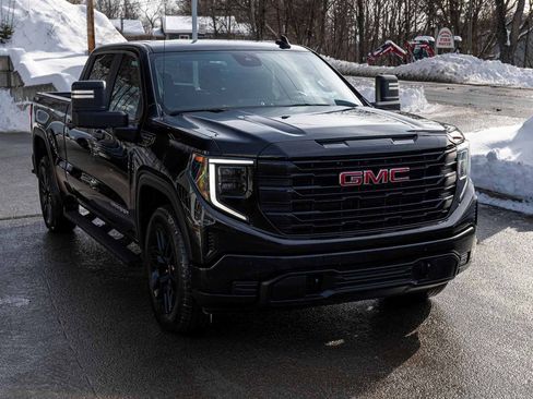 Used 2023 GMC Sierra 1500 Pro image 3