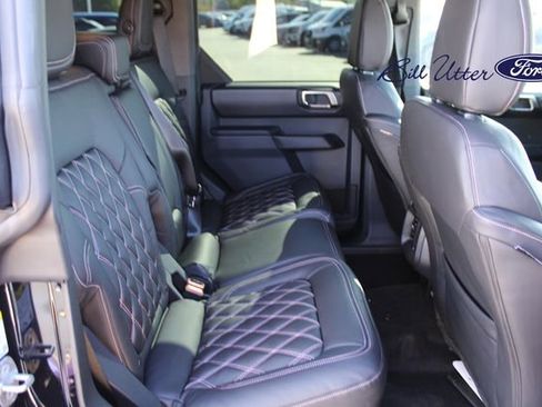 New 2025 Ford Bronco Outer Banks image 9