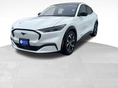 Used 2021 Ford Mustang Mach-E Premium image 3