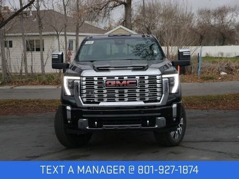 New 2026 GMC Sierra 2500 Denali w/ Denali Reserve Package AWD/4WD image 2