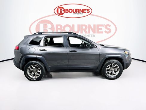 Used 2022 Jeep Cherokee Trailhawk w/ Premium Leather Package AWD/4WD image 10
