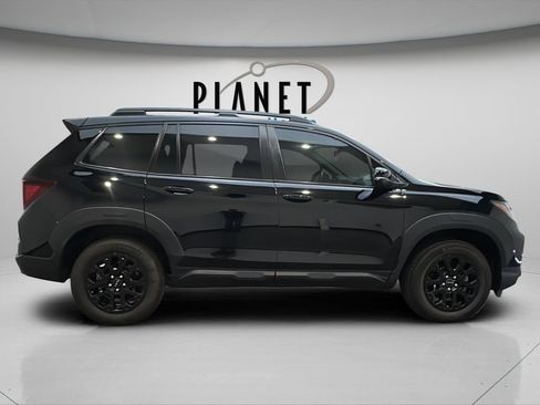 Certified 2023 Honda Passport TrailSport image 8