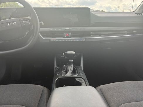 Used 2025 Kia K4 FWD image 17
