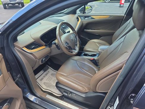 Used 2015 Lincoln MKC AWD w/ Equipment Group 102A Reserve image 10