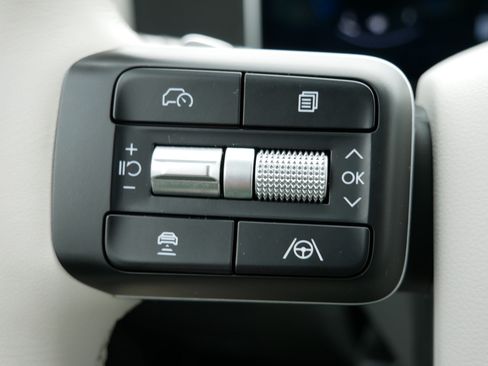 Certified 2026 Hyundai Santa Fe SEL AWD/4WD image 26