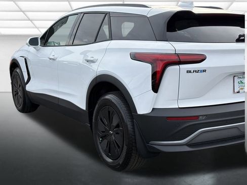New 2026 Chevrolet Blazer EV LT w/ Midnight/Sport Edition image 41
