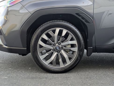 Used 2025 Subaru Forester Touring image 8