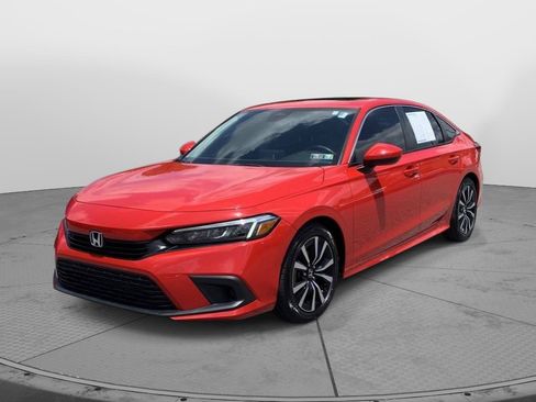 Used 2023 Honda Civic EX image 6