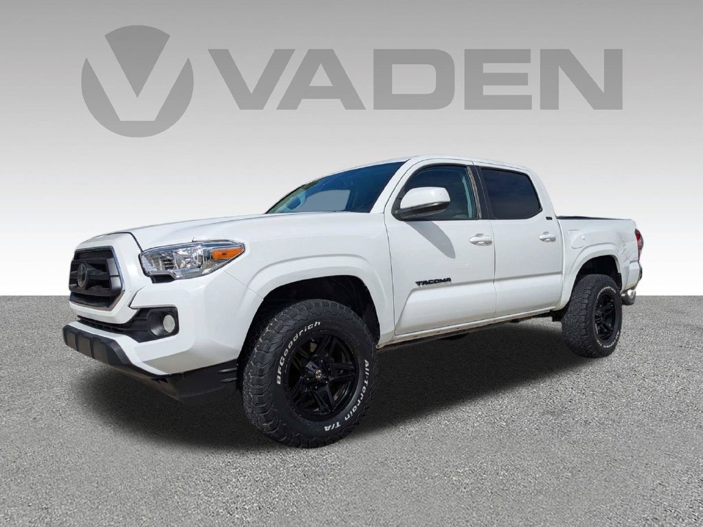 Used 2021 Toyota Tacoma SR5 RWD image 2