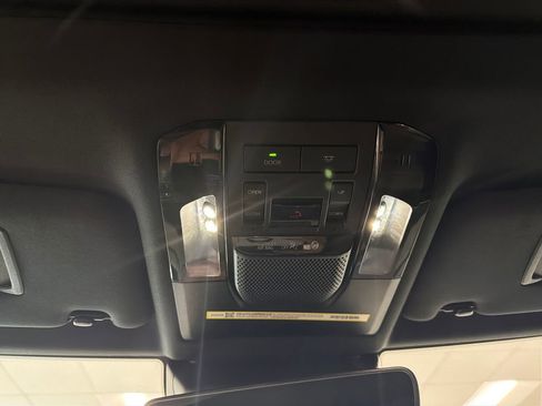 Used 2026 Lexus GX 550 AWD/4WD image 15