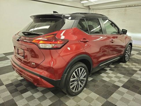 Certified 2024 Nissan Kicks SR w/ SR Premium Package image 6