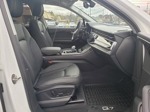 Used 2023 Audi Q7 3.0T Prestige AWD/4WD image 16