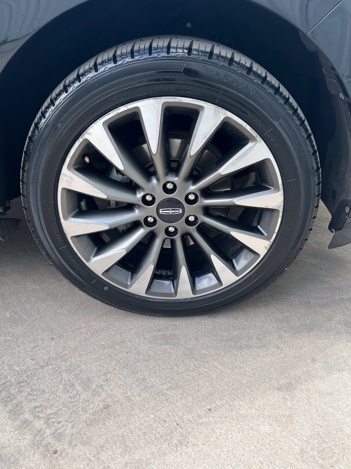 Used 2020 Lincoln Navigator Reserve w/ Equipment Group 201A Reserve AWD/4WD image 24
