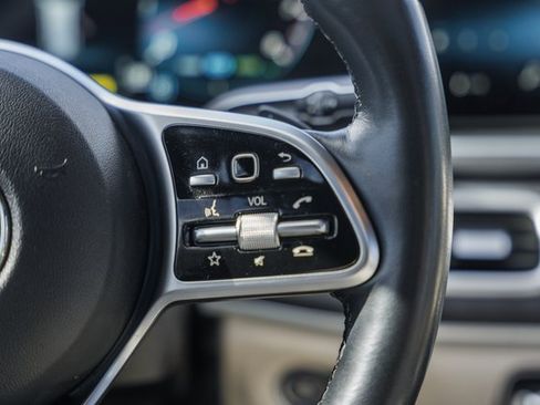 Used 2023 Mercedes-Benz GLS 450 GLS 450 image 29