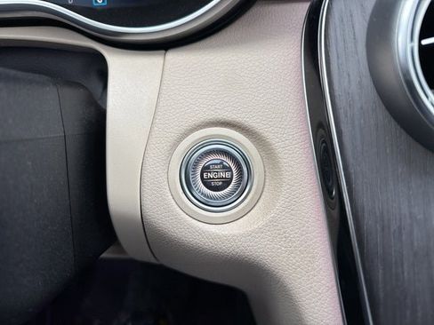 Used 2021 Mercedes-Benz C 300 4MATIC Sedan w/ Premium Package image 27