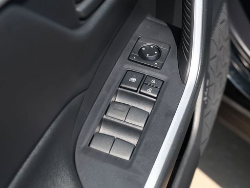 Used 2025 Toyota RAV4 LE image 24