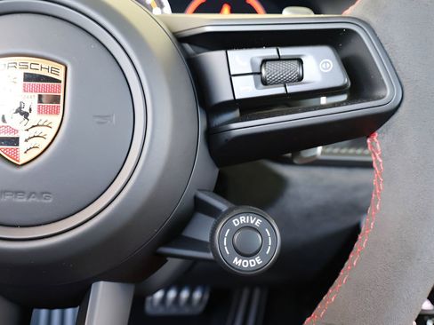 Used 2026 Porsche 911 GT3 image 19