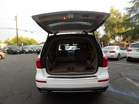 Used 2014 Mercedes-Benz GL 450 4MATIC image 13