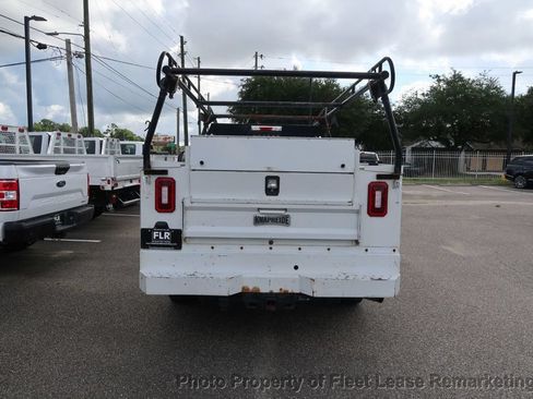 Used 2019 Ford F350 XL w/ Power Equipment Group RWD image 4