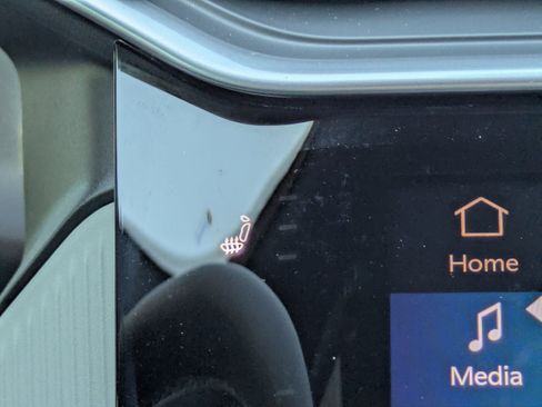 New 2026 Jeep Cherokee Limited image 25