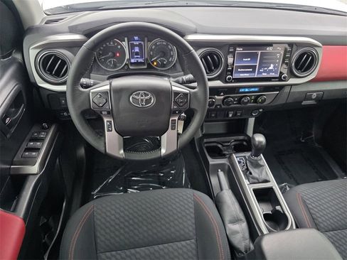Used 2021 Toyota Tacoma SR5 image 12