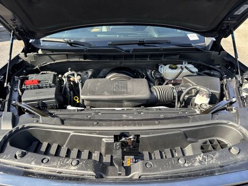 Used 2023 GMC Yukon AT4 w/ AT4 Premium Plus Package image 35