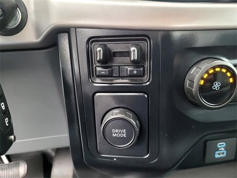 Used 2023 Ford F150 XL image 18