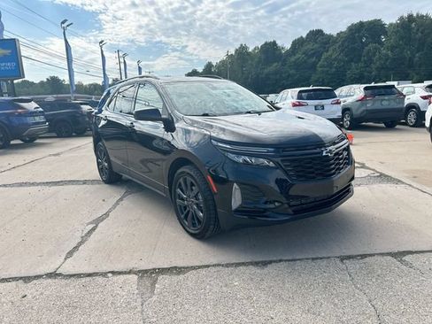 Used 2024 Chevrolet Equinox RS FWD image 12