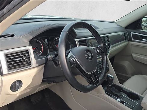 Used 2019 Volkswagen Atlas SE image 8