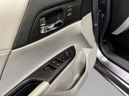 Used 2013 Honda Accord EX-L image 41