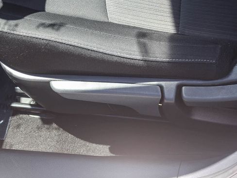Used 2024 Nissan Sentra SV FWD image 27