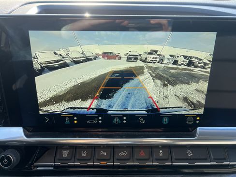 Certified 2025 Chevrolet Silverado 3500 LTZ w/ LTZ Premium Package image 25