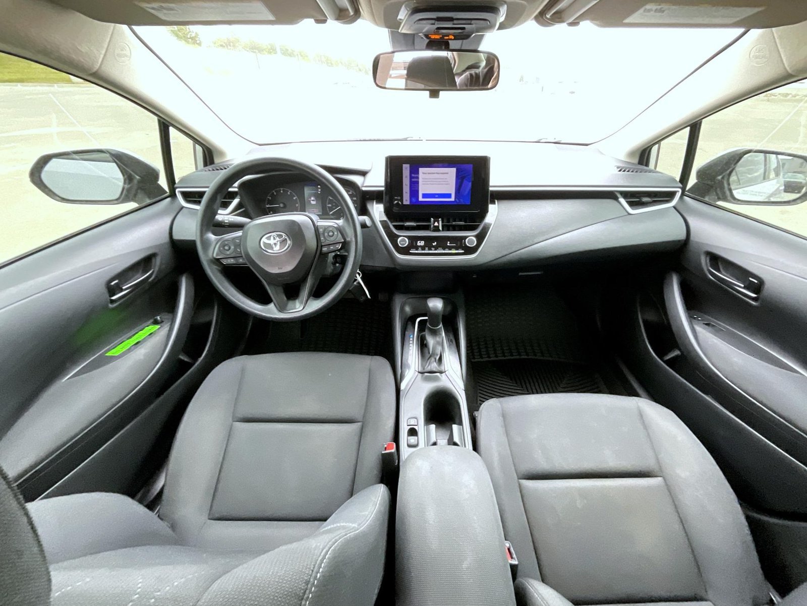 Used 2024 Toyota Corolla LE FWD image 19