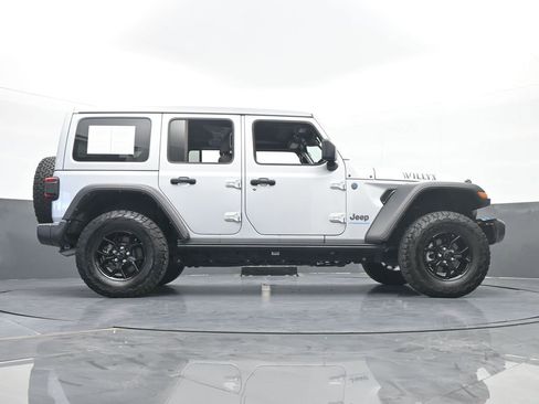 Used 2024 Jeep Wrangler Unlimited image 67
