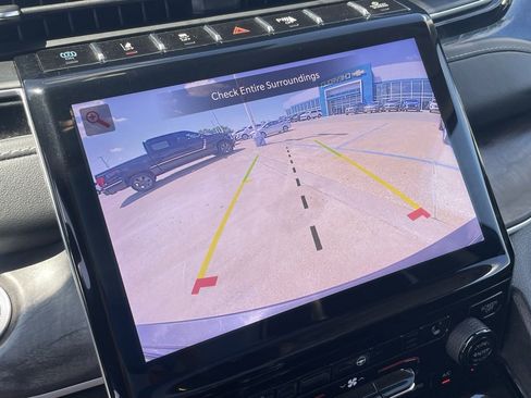 Used 2023 Jeep Grand Cherokee 4WD 4xe image 17