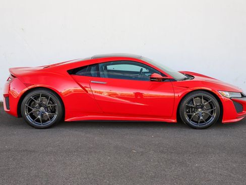 Used 2018 Acura NSX AWD/4WD image 3
