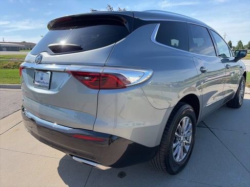 Used 2024 Buick Enclave Premium AWD/4WD image 15