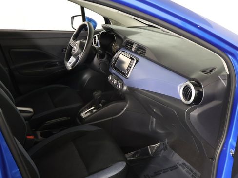 Used 2023 Nissan Versa SV image 20