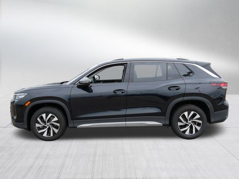 Certified 2025 Volkswagen Tiguan S AWD/4WD image 4