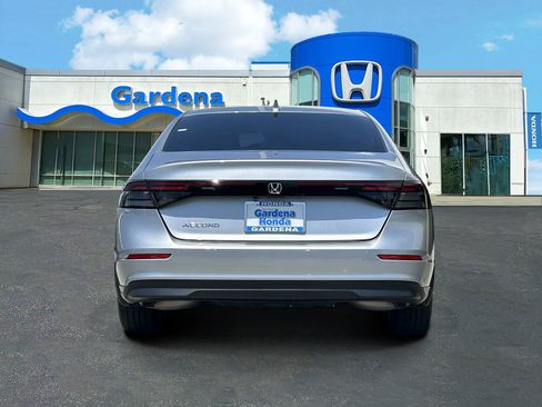 Certified 2023 Honda Accord LX image 5